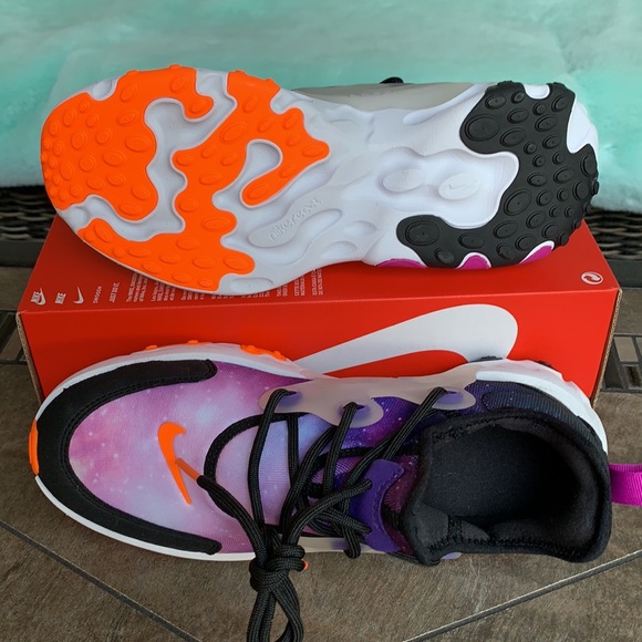 NIKE REACT PRESTO PRINT WMNS - Picture 5 of 16